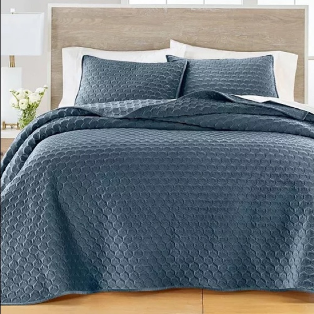 Martha Steward Feather Velvet Quilt + Shams